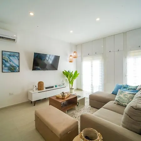 Apartamento C1-12 - Acogedor Dentro De Murallas De Con Aire Acondicionado Y Agua Caliente Cartagena