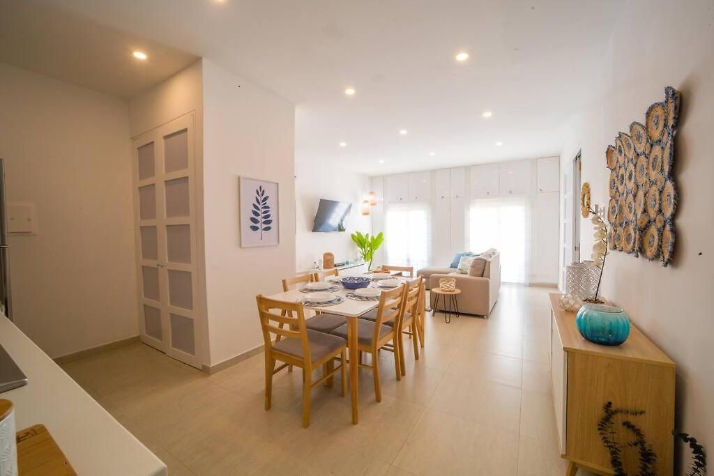 Apartamento C1-12 - Acogedor Dentro De Murallas De Con Aire Acondicionado Y Agua Caliente Cartagena