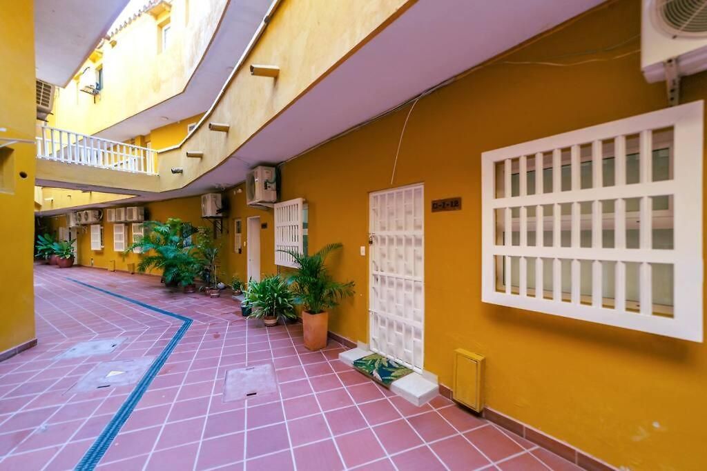 Apartamento C1-12 - Acogedor Dentro De Murallas De Con Aire Acondicionado Y Agua Caliente *