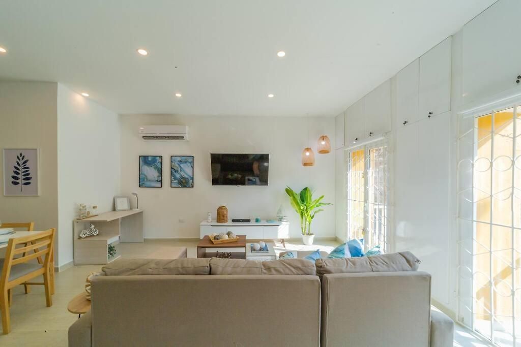 C1-12 - Acogedor Dentro De Murallas De Con Aire Acondicionado Y Agua Caliente Apartamento