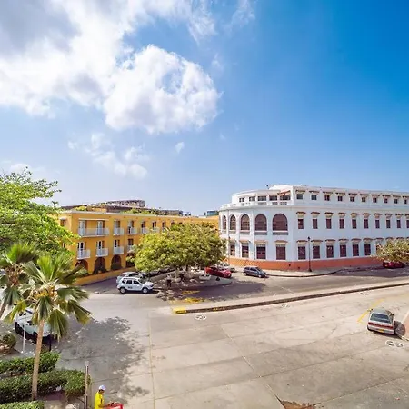 Apartamento C1-12 - Acogedor Dentro De Murallas De Con Aire Acondicionado Y Agua Caliente Cartagena